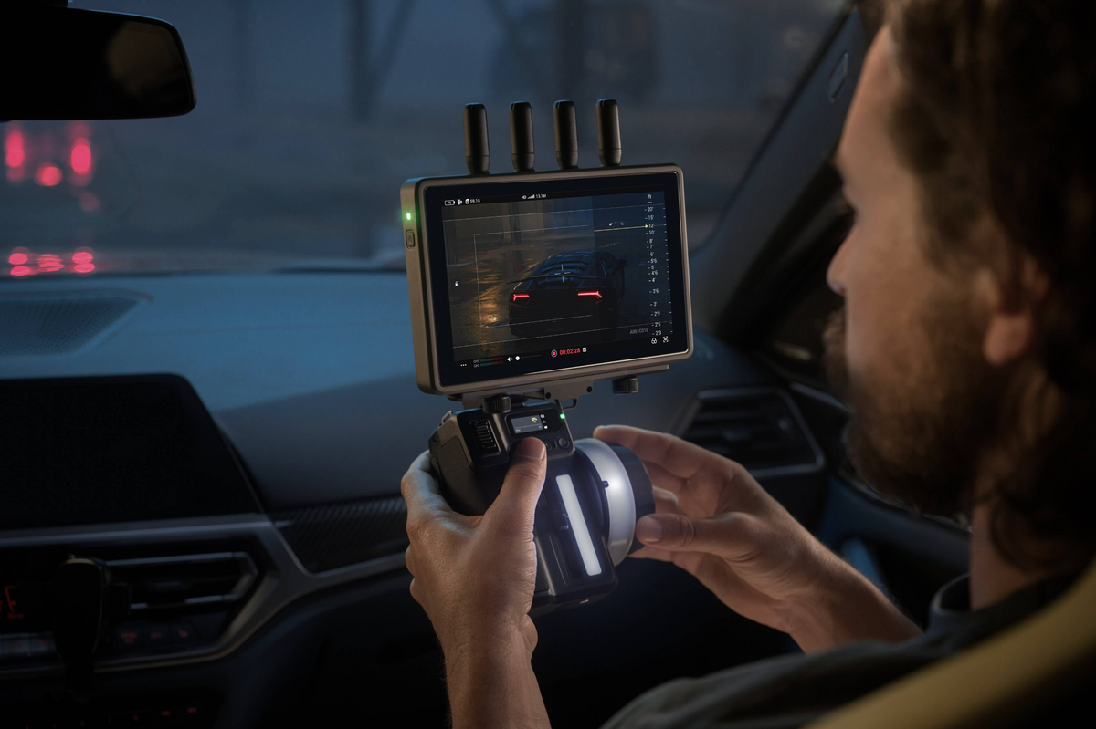 DJI High-Bright Remote Monitor Holder