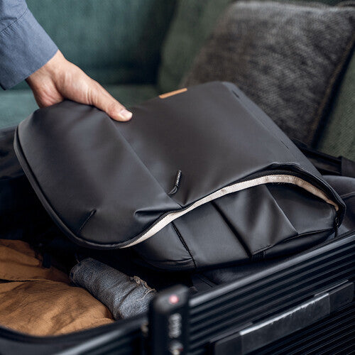 PGYTECH OneGo Shoulder Bag (10L, Obsidian Black)