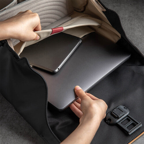 PGYTECH OneGo Air Backpack (Obsidian Black)