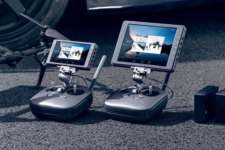CrystalSky - 7.85" High Brightness - *In Stock* - dronepointcanada